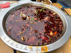 -老表牌·蛙蛙鸡冷锅鱼(成都东站店)