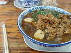 -叶新小吃店(来凤小区总店)