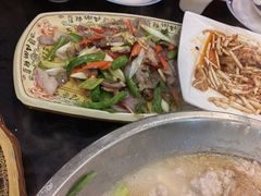 -老来福·非遗酸汤兔(凯旋路店)