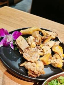 -一朵菌·野生菌探索家火锅(南亚店)