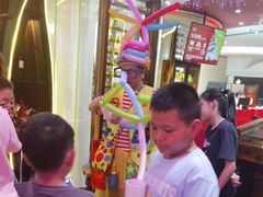 -四海一家自助餐(益田假日广场店)