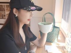 -Cafe Villa