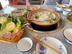 -阿婆情腊排骨火锅(金虹路店)