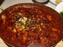 -有红鸡毛店·川菜(建设路店)