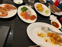 -圣丰索菲特·2 On 988 Café 自助餐厅