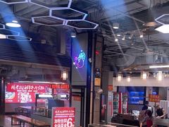 -杨老板·海鲜集市火锅·鲜切牛肉(中防万宝店)