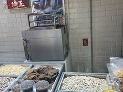 -琦王花生(张杨北路文峰广场店)