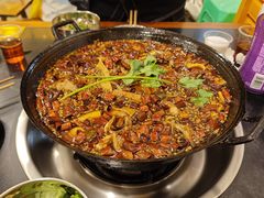 -鸿顺老铁锅美蛙鱼府(解放碑店)