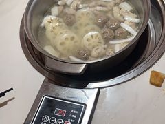 -喃喃椰·糟粕醋·椰子鸡火锅(七堡花园店)