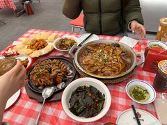-肥三土菜馆(五四广场店)