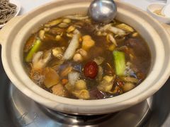 -天宜隆蘑菇宴火锅(石景山旗舰店)