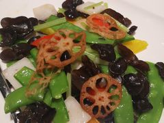 素三鲜-香樟花园新粤料理(无锡万象城店)