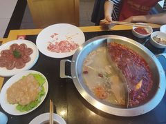-四川仁火锅(军工店)