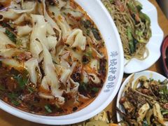 -萍姨抻面馆·鸡架冒菜(清湖店)