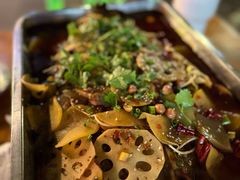 -万州烤鱼江湖菜(圣地阳光店)