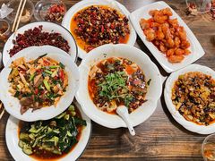 -小四川美食馆(幸福路店)