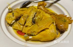 Dry Steamed Bamboo Grove Crystal Chicken