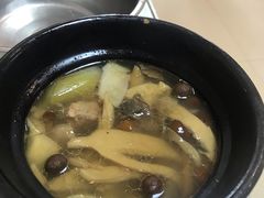 -民间瓦缸煨汤館(嵩山路店)