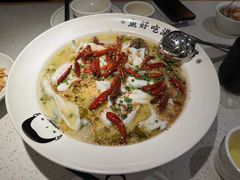 -江渔儿酸菜鱼(映月湖环宇城店)