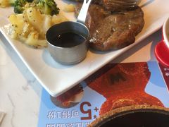 -必胜客(广渠路店)