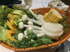 -椰子湾·海南火锅·糟粕醋·椰子鸡(正大广场店)