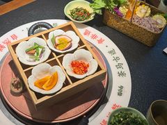 -菌自由丨野生菌火锅特色庭院餐厅(丽江古城店)