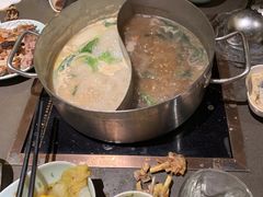 -捞王锅物料理(上海世茂广场店)