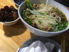 -越洋肖氏老米线(杨家坪店)