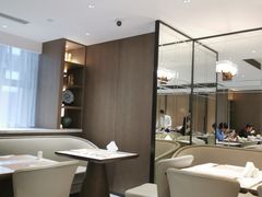 -晶丽香榭自助餐(南京大饭店)