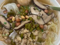-卓雅桂林米粉