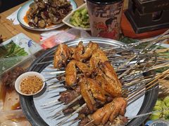 -记忆串城·东北烧烤·小龙虾·大型团建(南油店)