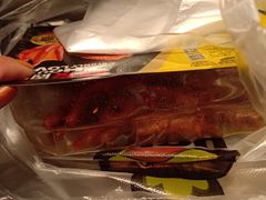 -周黑鸭(北京海淀区新中关店)