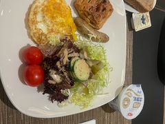 -北京保利大厦酒店(东四十条地铁站店)