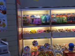 -来伊份(瑞虹天地瑞虹坊店)