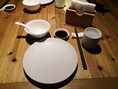 餐具摆设-荣小馆(温州智慧谷店)