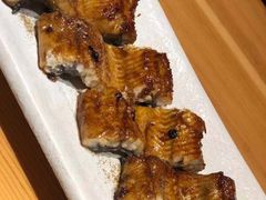 活鳗鱼蒲烧-大岛日本料理铁板烧(南通大饭店)
