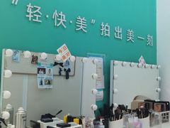 -拍刻风照相馆(花都融创店)