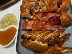 脆皮小乳鸭-港禧茶餐厅(美莲广场店)