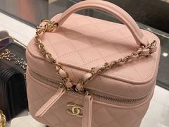 -Chanel(德基广场店)