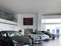 -TESLA 特斯拉(北京南四环中路特斯拉中心)