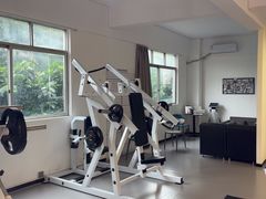 -RM GYM健身私教馆(白云元立方创意园店)