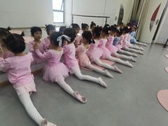 -予荷舞蹈(盛景校区)