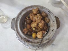 栗子滑鸡煲-坤记煲仔小菜(西环店)