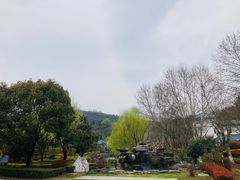 -汤山一号温泉度假区