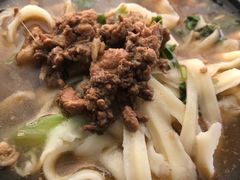 -顺溜·手工刀削面·黑金店(铜锣湾店)