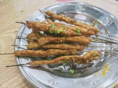 -江城燕子大排档(江汉路步行街店)