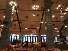 -WOLFGANG PUCK KITCHEN & BAR(迪士尼小镇店)