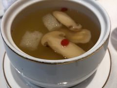 -万龙洲海鲜(广渠门店)