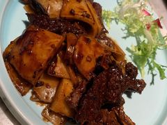 牛仔骨炒年糕-绿茶餐厅(布吉万象汇店)