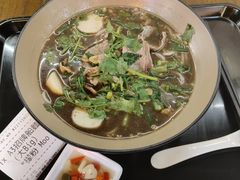 -津津飯堂